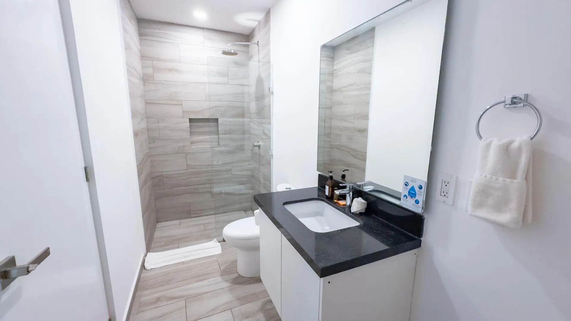 Hotel Mare Playa Del Carmen 4*,  Mexique
