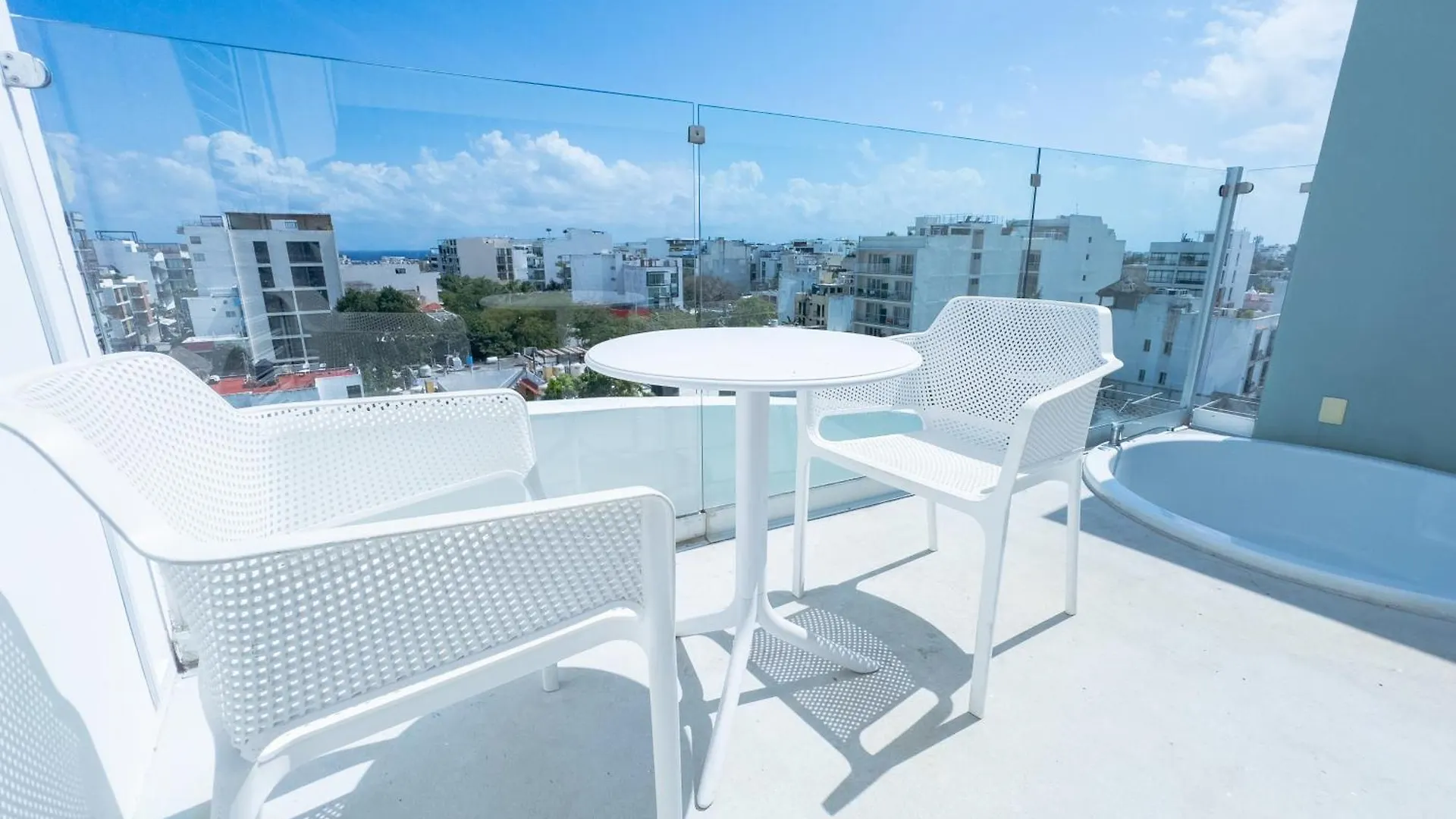 Hotel Mare Playa Del Carmen